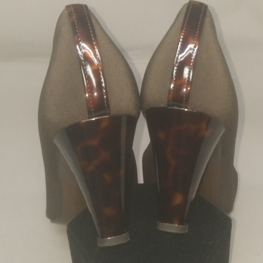 Stuart Weitzman heel - Picture 6 of 6